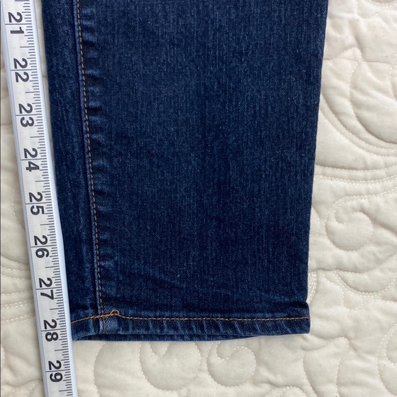 Old Navy Original Mid Rise Jeans Blue Sz 18 Regular - Picture 7 of 10